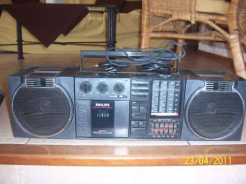 philips-mod-d8563-cubic-compo.jpg